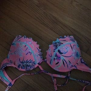 Women’s 34 B and 32C bikini top